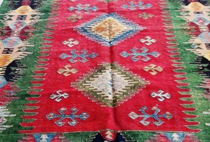 4-Kilim